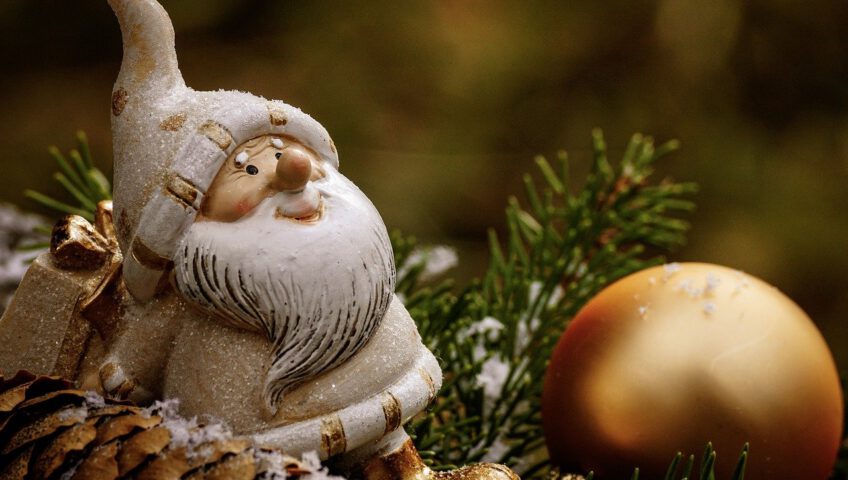 christmas, gnome, decoration-3805334.jpg